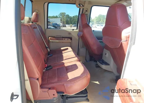 2010 Ford F-250 Cabela's/Harley-Davidson/King Ranch/Lariat/Xl/Xlt from USA, damaged, VIN 1FTSW2BR2AEB34656